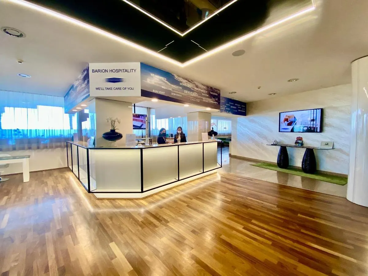 Barion Hotel & Congressi 4*, בארי